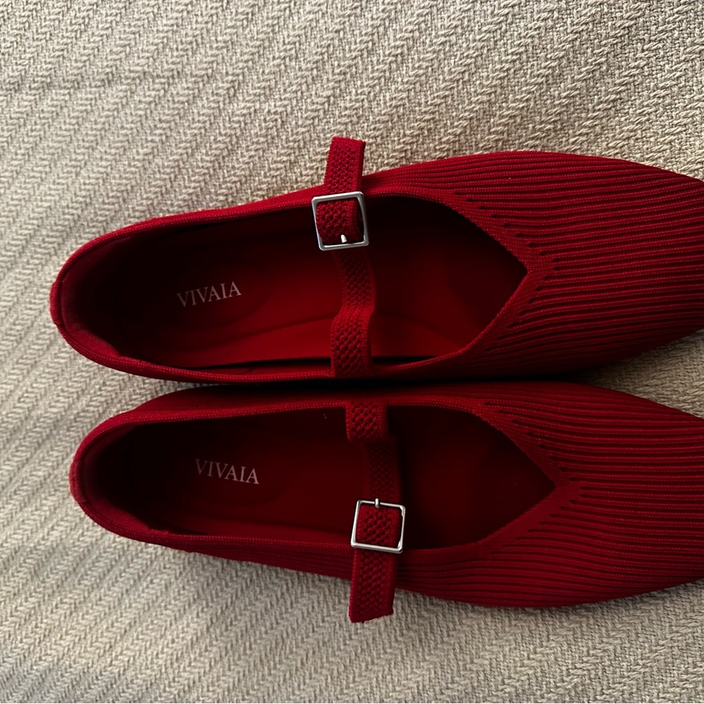 Vivaia Women's Red Mary Jane Shoes